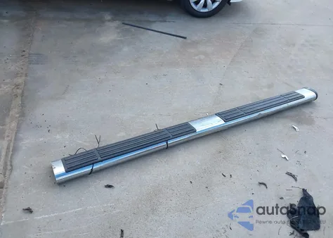 2013 Chevrolet Silverado 1500 Lt z USA, uszkodzony, nr VIN 3GCPKSE77DG222501